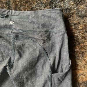 Lululemon full length grey running leggings 6